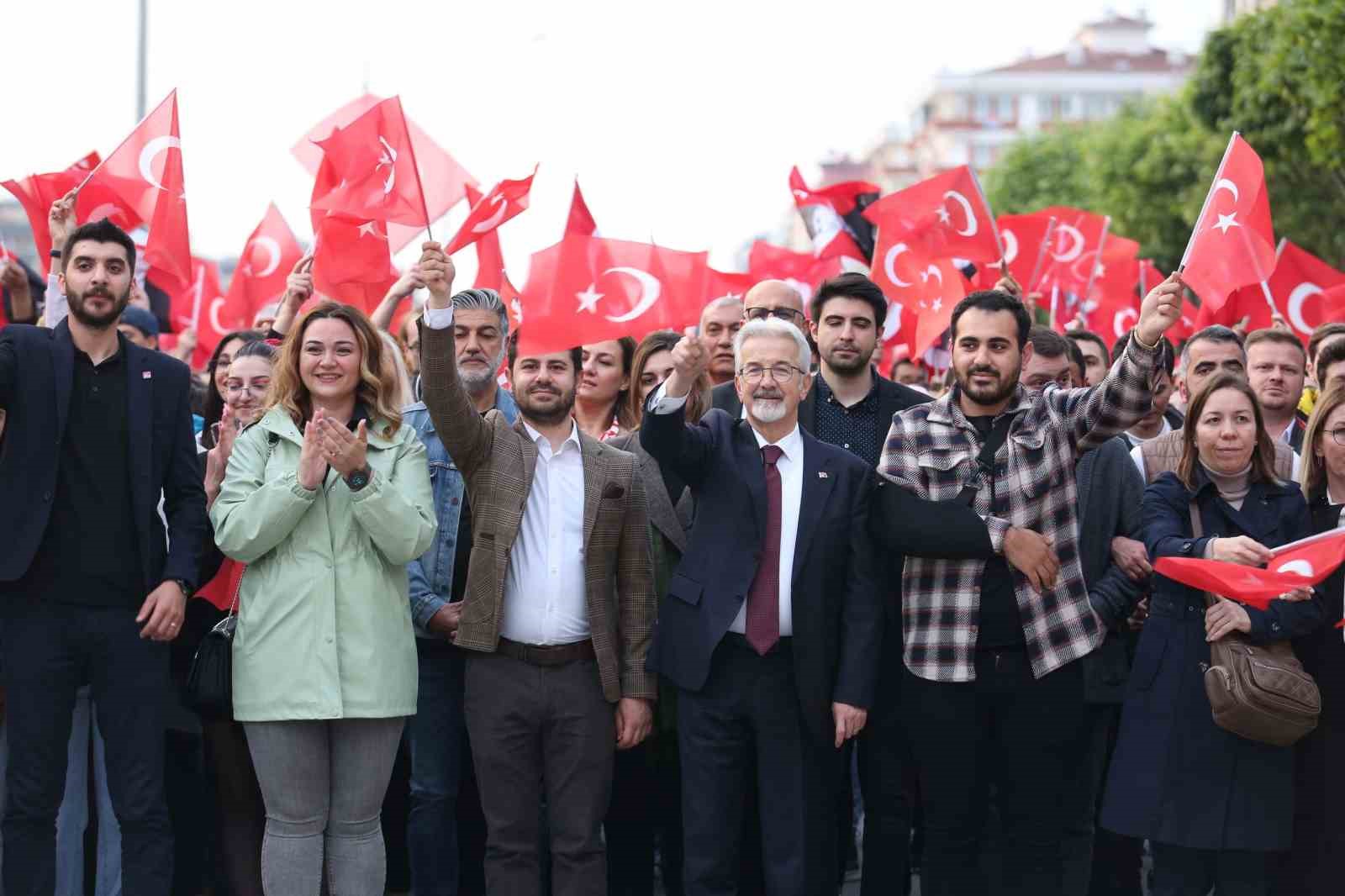 19 Mayıs’ta binlerce kişi ’İkinci Yüzyıl’a yürüdü