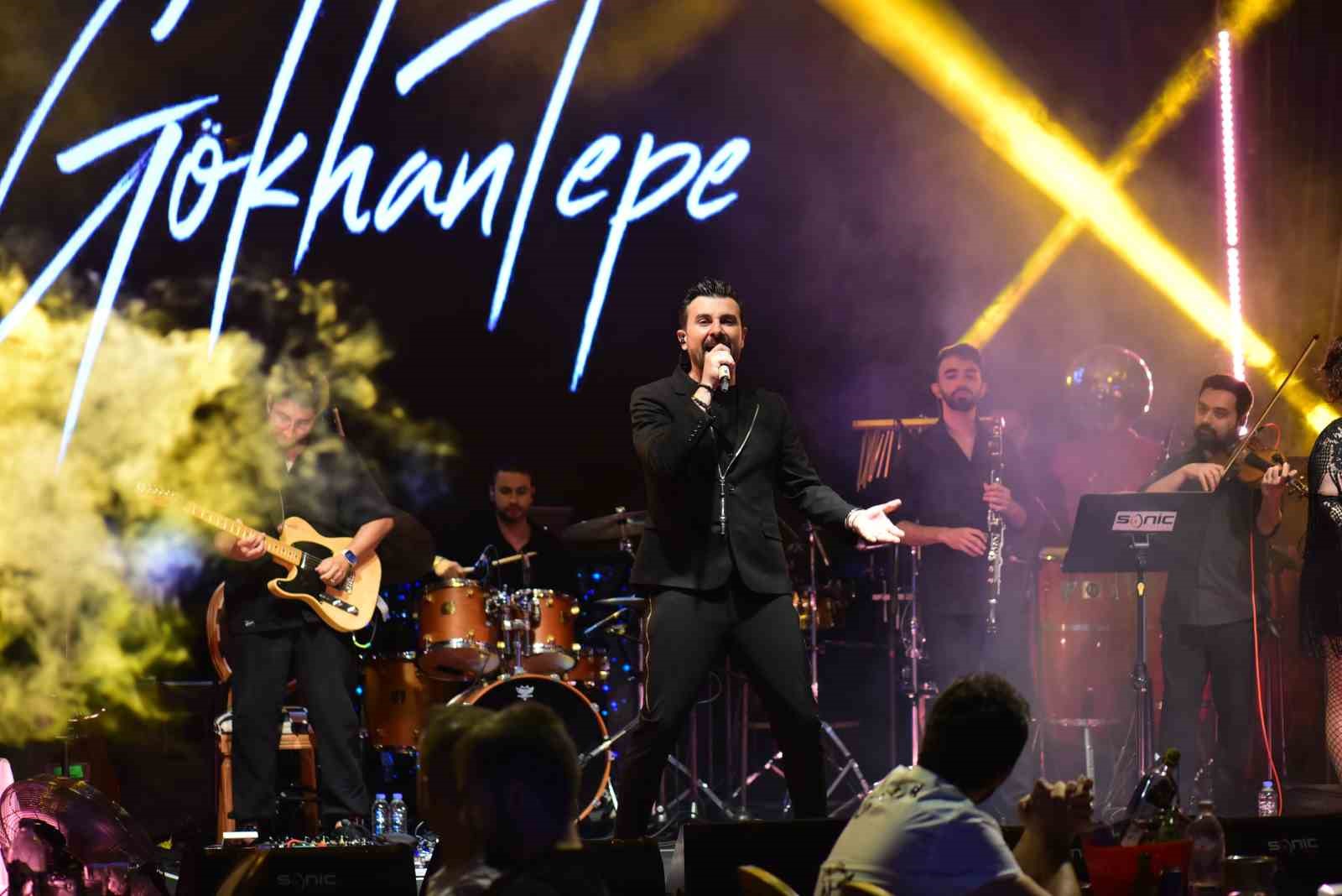 Gökhan Tepe, Bursalılara unutulmaz bir gece yaşattı