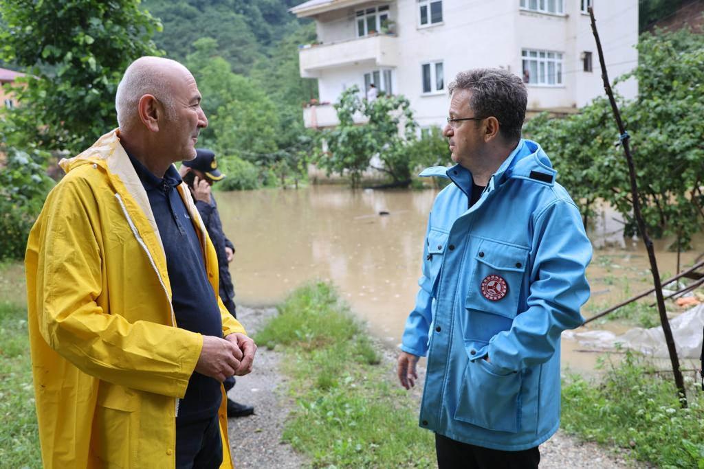 Giresun'da sel: Bir kişi kayboldu