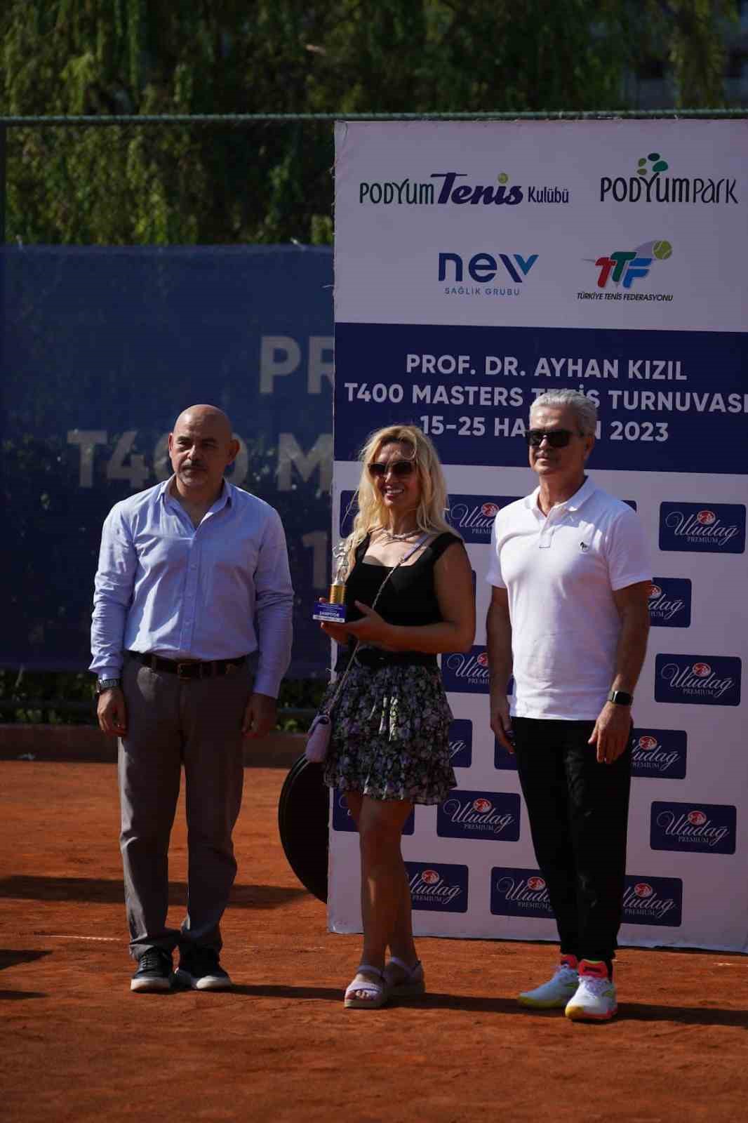 Tenis turnuvasında şampiyonlar belli oldu