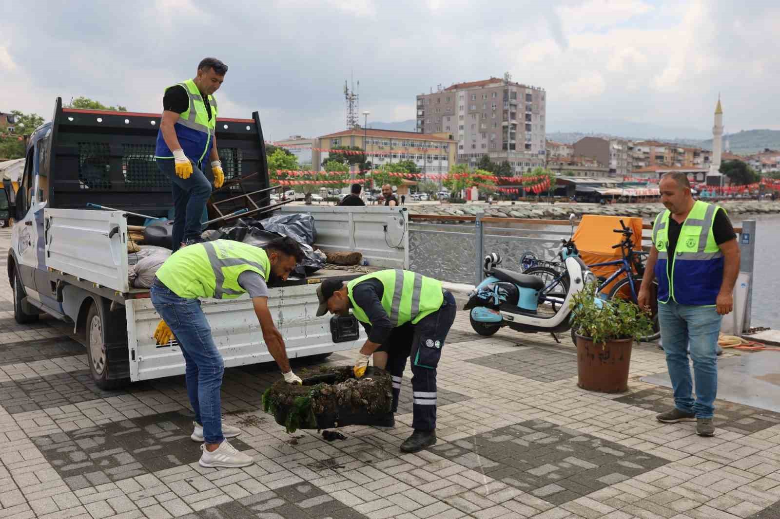 Denizden çıkanlar, görenleri şaşırttı