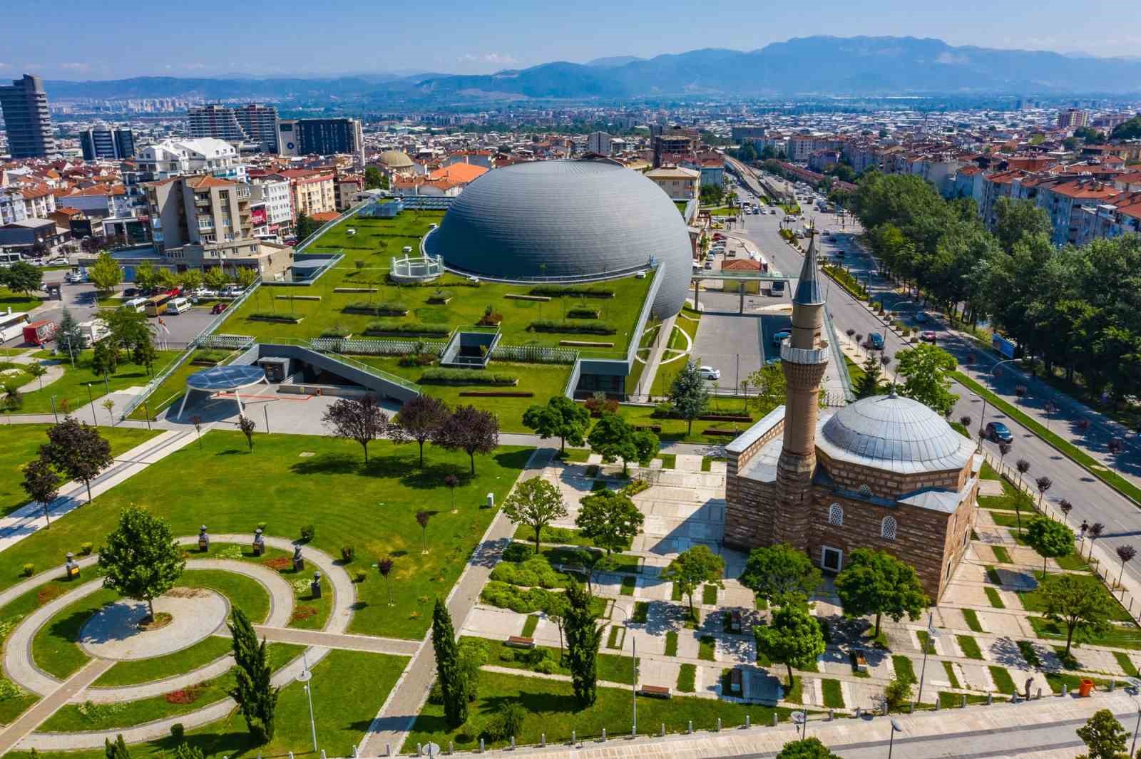 Osmangazi’den öğrencilere karne hediyesi