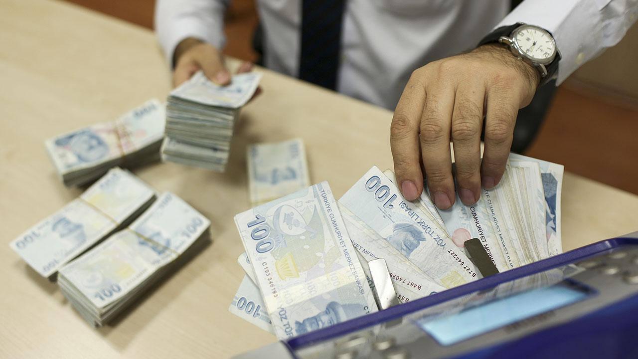 Yılın ilk 6 ayında gayrimenkulden Hazine'ye 27,4 milyar liralık katkı