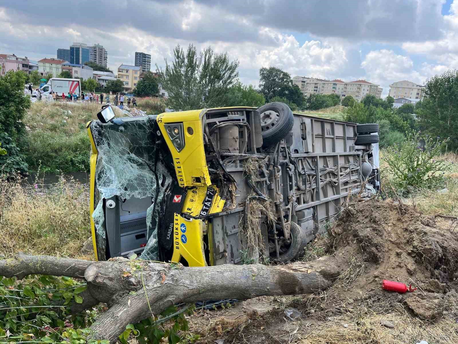 Bursa’da yolcu otobüsünde can pazarı: 10 yaralı