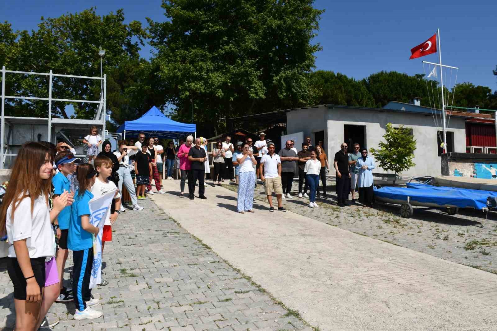 İznik Gölü’nde madalyalar sahiplerini buldu