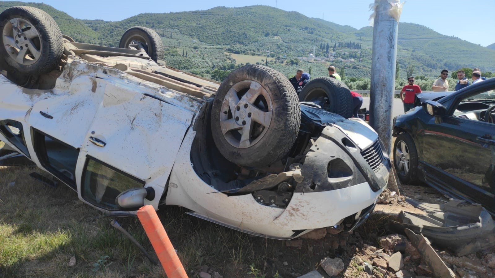 Gemlik’te kaza, 1 ölü 4 yaralı