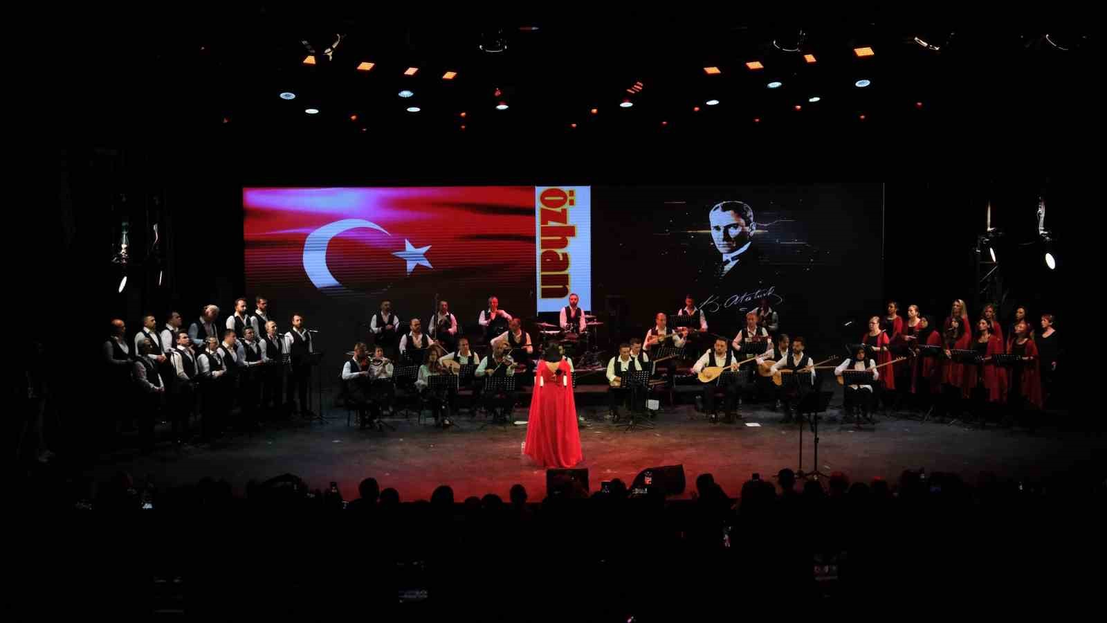 Festivalde 100. yıl coşkusu