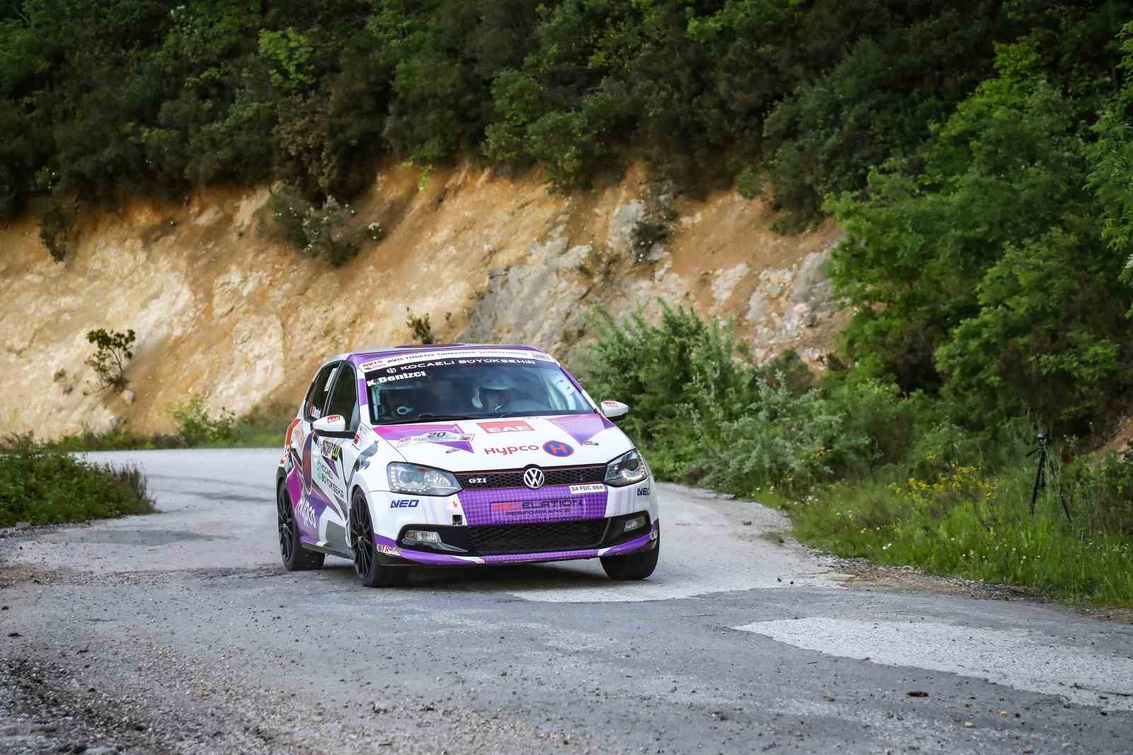 Türkiye’nin ilk engelli ralli pilotu pistlerde engel tanımıyor