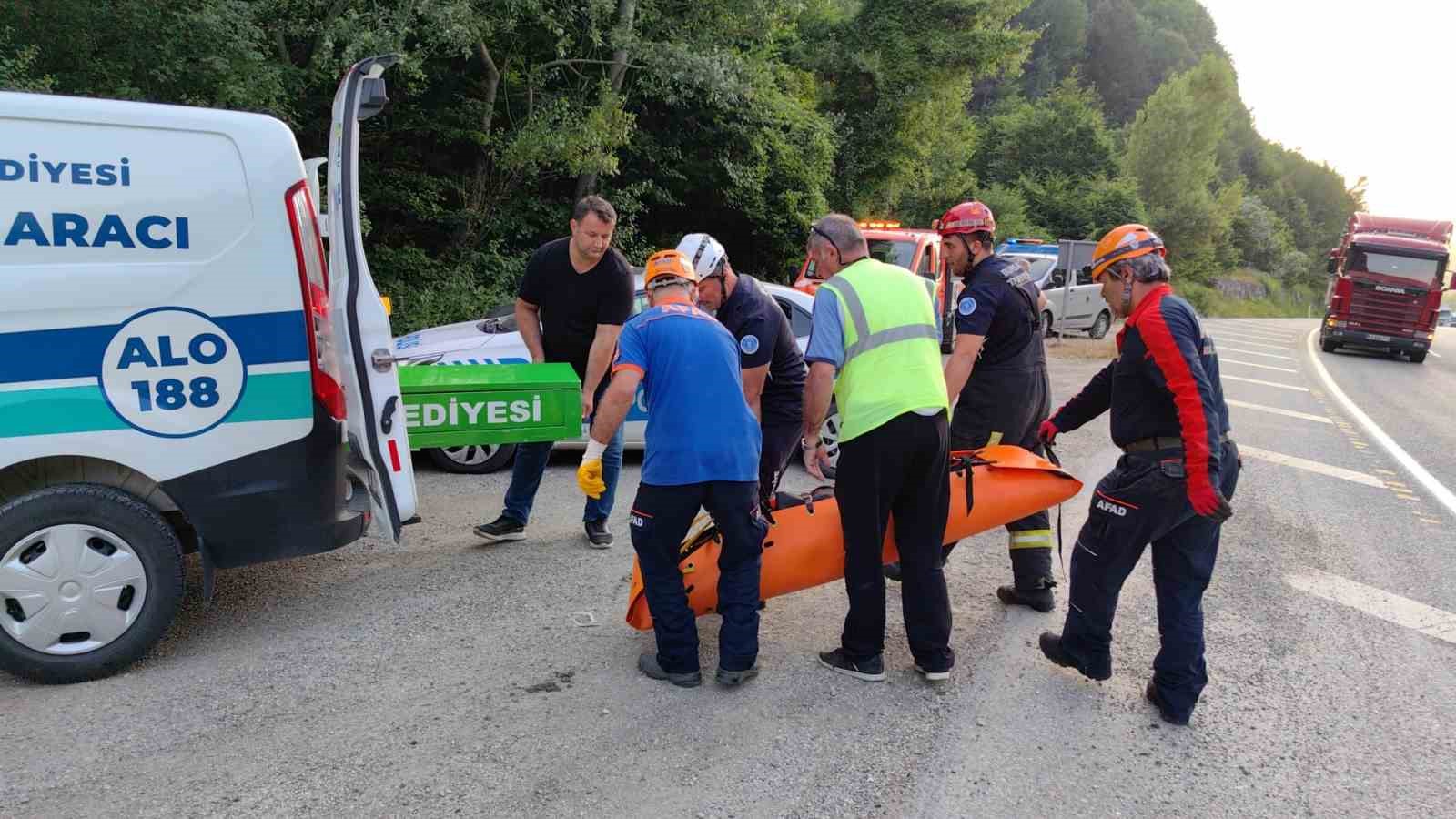 Dere yatağında bulunan kadın cesedinin kimliğinin belirlenmesi için çalışma başlatıldı