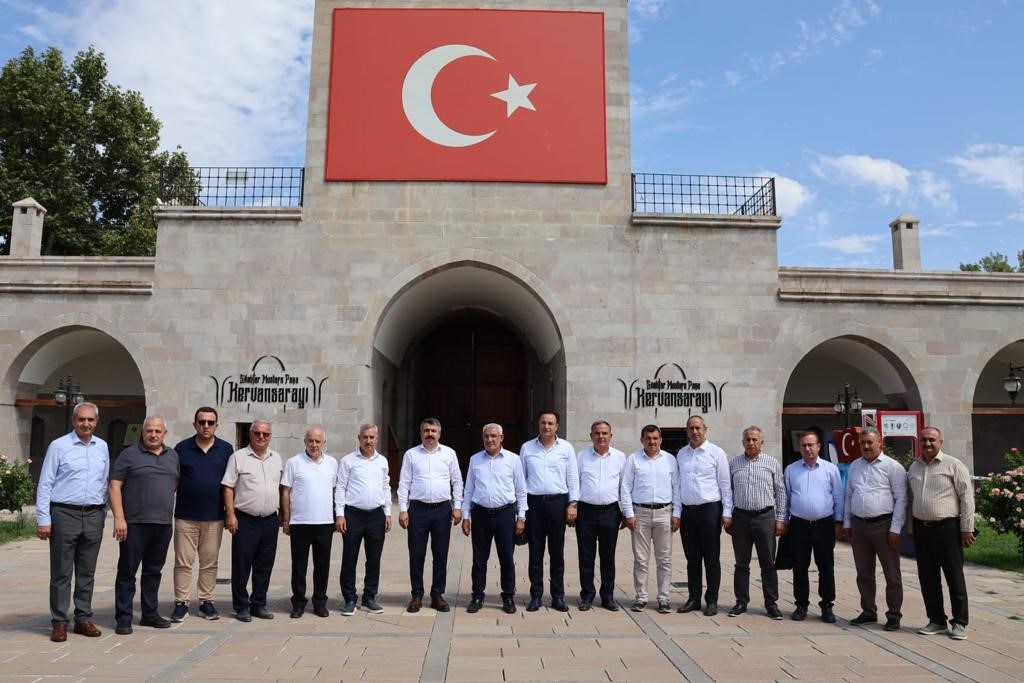 Yıldırım’da afet bölgesine kardeşlik eli