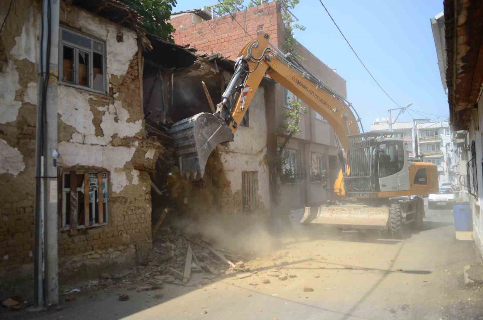 Osmangazi’den huzur veren yıkım