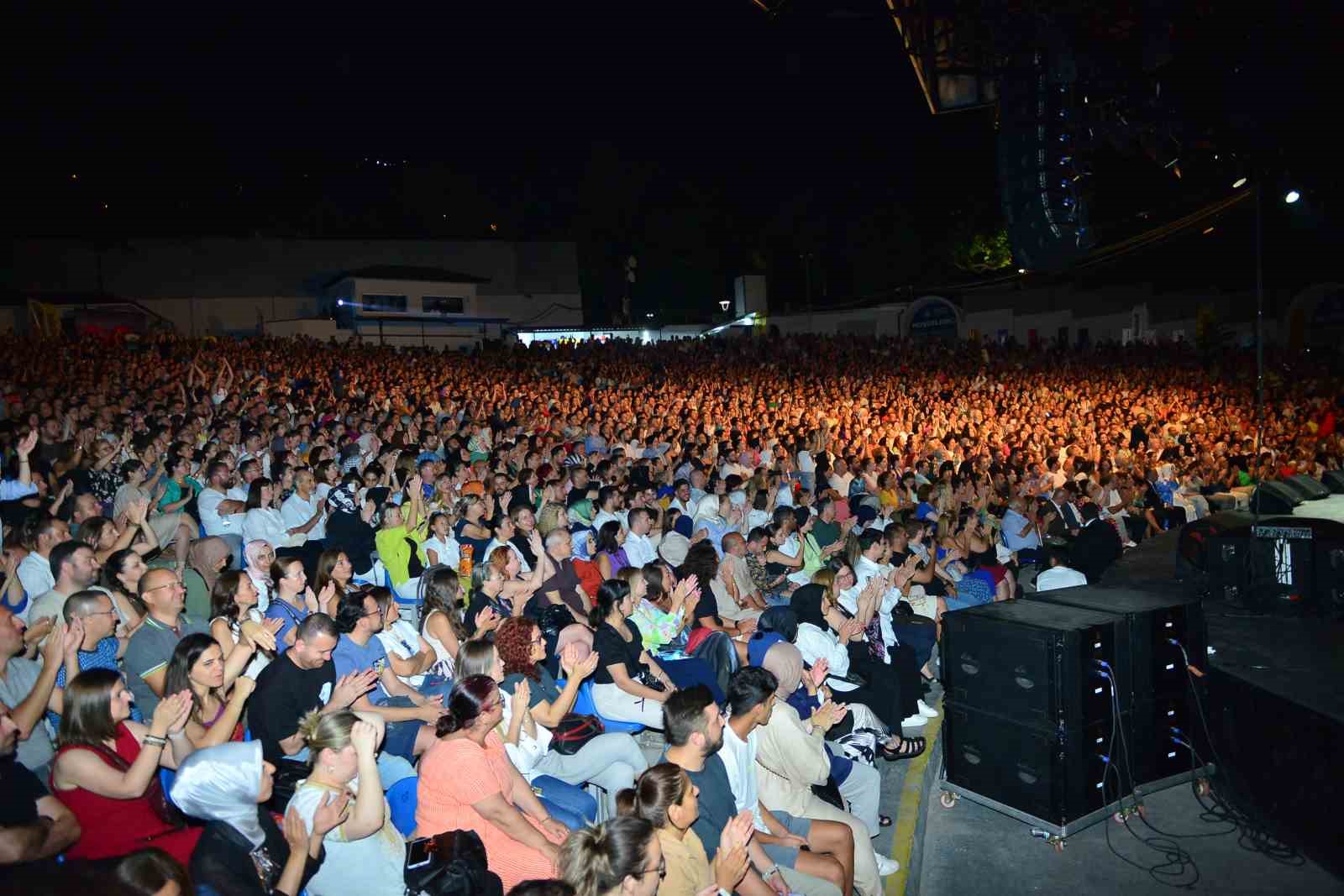 Festivale ’Yıldız’lı gecede final