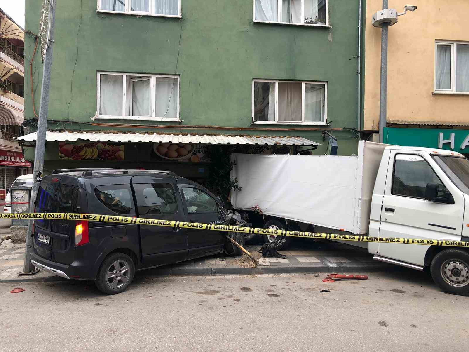 Fabrika işçisini ecel kaldırımda yakaladı