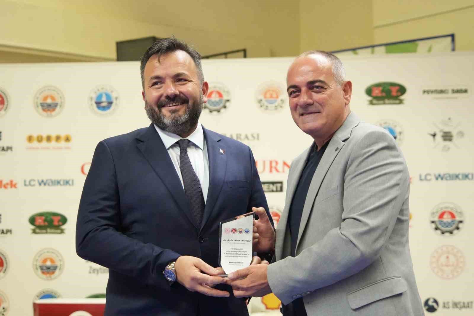 Gemlik’teki dev turnuvada kıyasıya rekabet