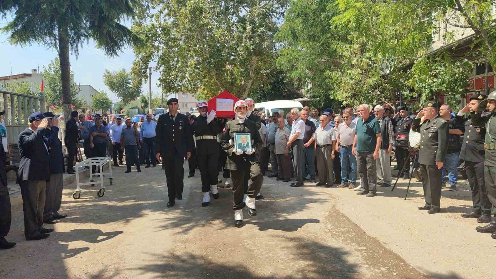 Kıbrıs Gazisi Mustafa Uçak son yolculuğuna uğurlandı