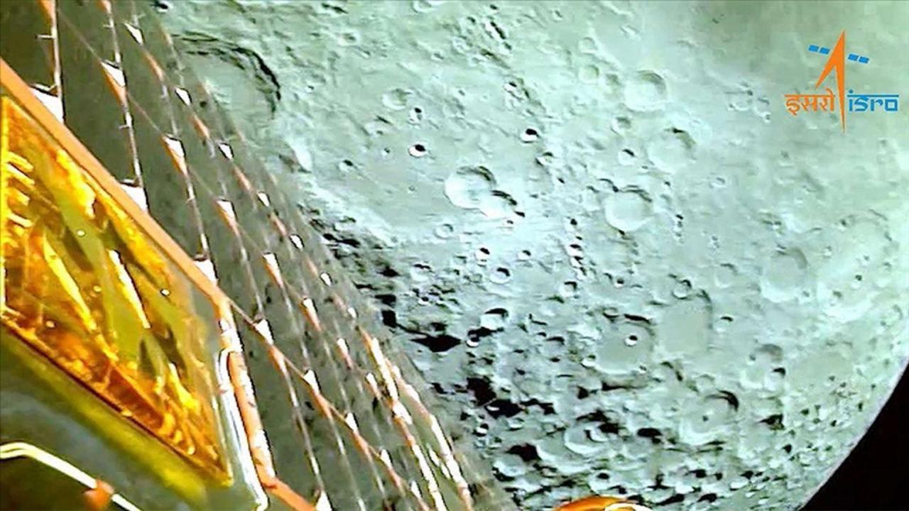 Chandrayaan-3 Ay'ın en yeni görüntülerini paylaştı!