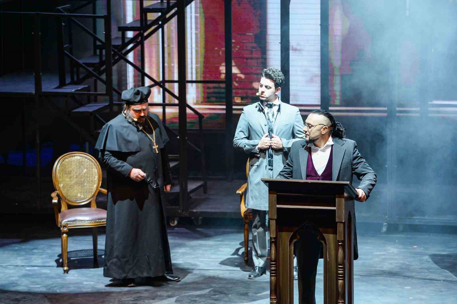 Jekyll & Hyde müzikaline Bursa’da yoğun ilgi