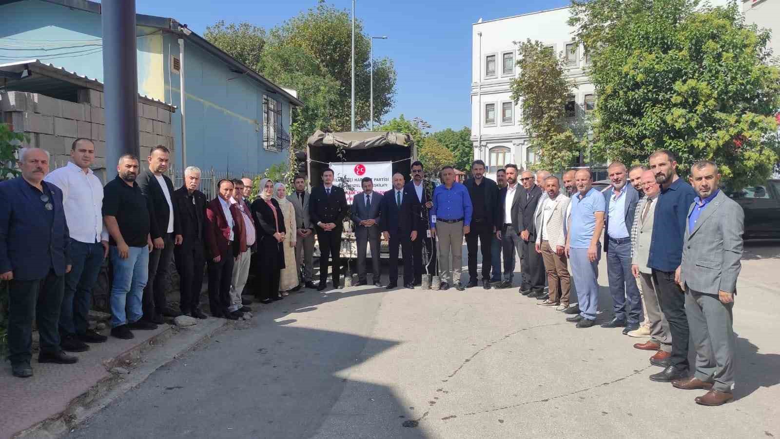 Bursa’dan Çanakkale’deki yangın bölgesine meyve fidanı desteği