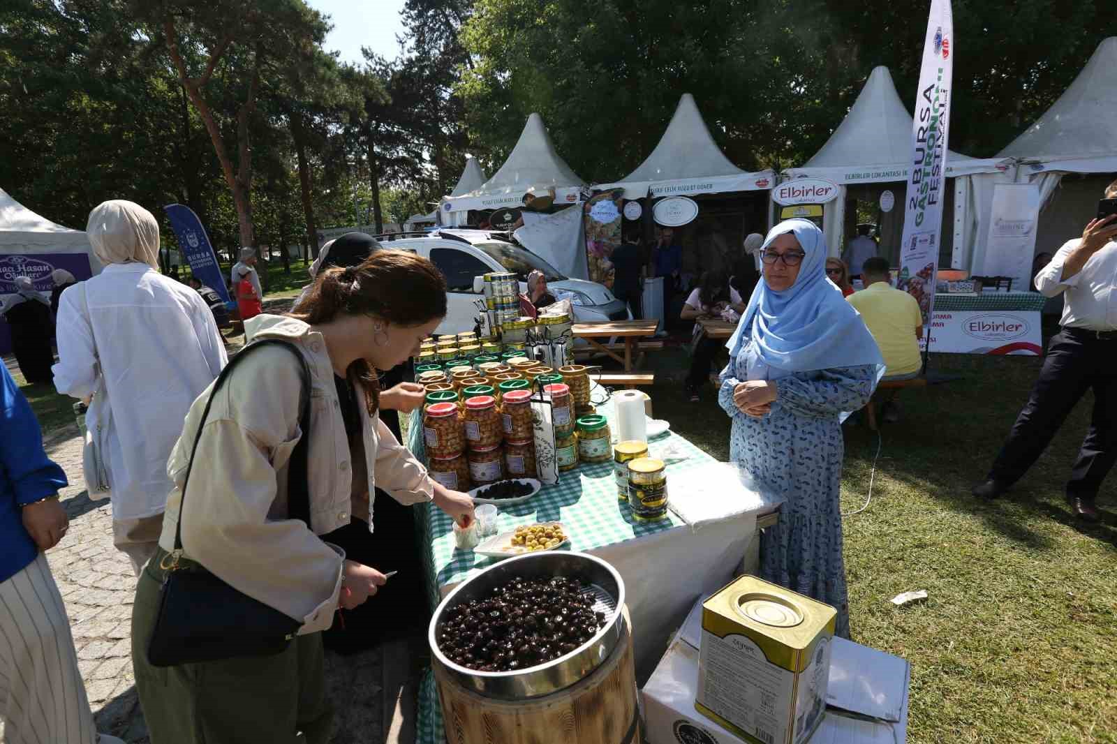 Bursa’da lezzete akın var