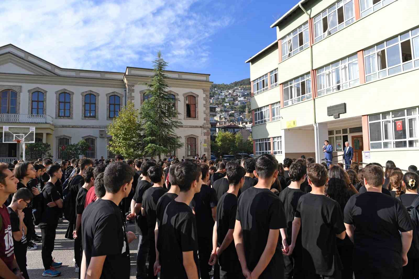 Başkan Dündar, 9 bin 662 öğrenci ile buluştu