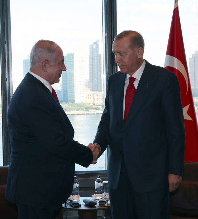 Erdoğan'la bir araya gelen Netanyahu'nun 