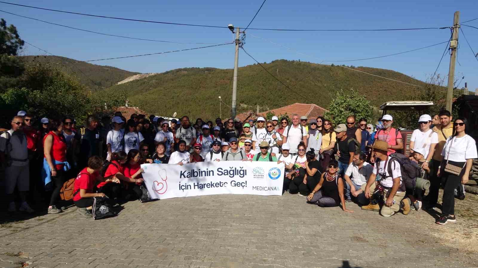 Kalp sağlığı için 7 kilometre yürüdüler