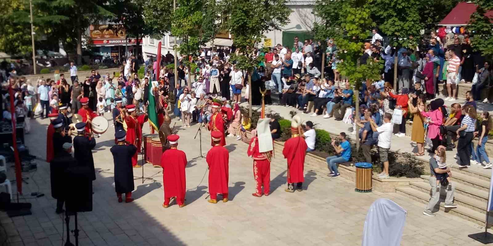 Tarihi Hanlar Bölgesi’nde kültür sanat buluşmaları sürüyor