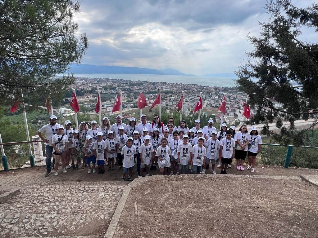 Astımlı çocuklar İznik’te hem öğrendi hem eğlendi