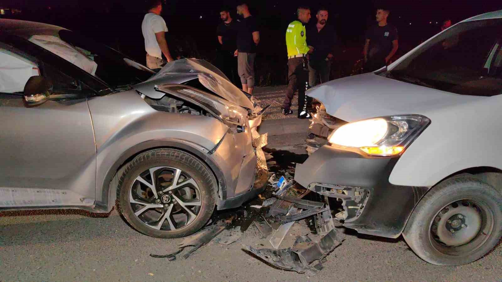 Tamirciye bırakılan araçla gezi keyfi kazayla bitti: 6 yaralı