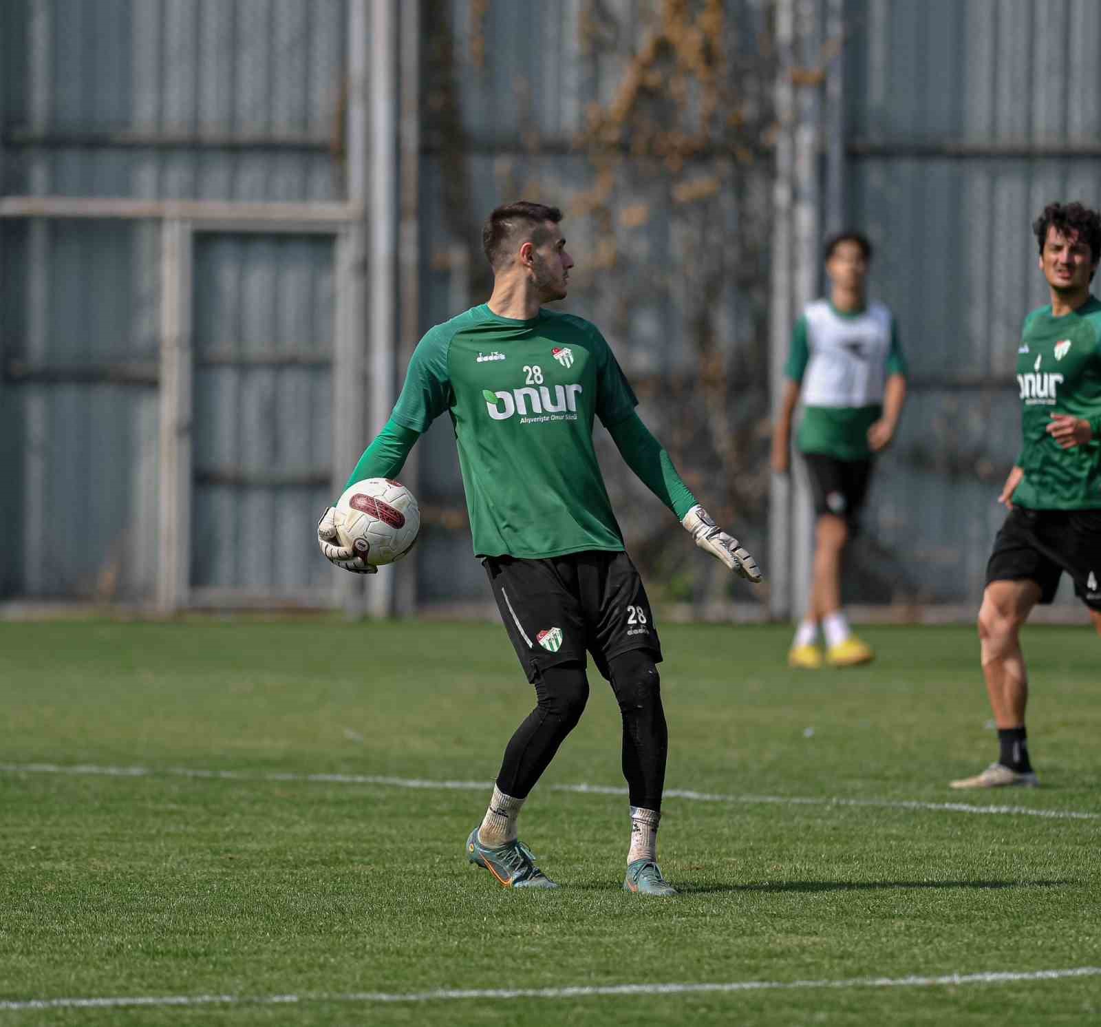 Bursaspor, taktik idman yaptı