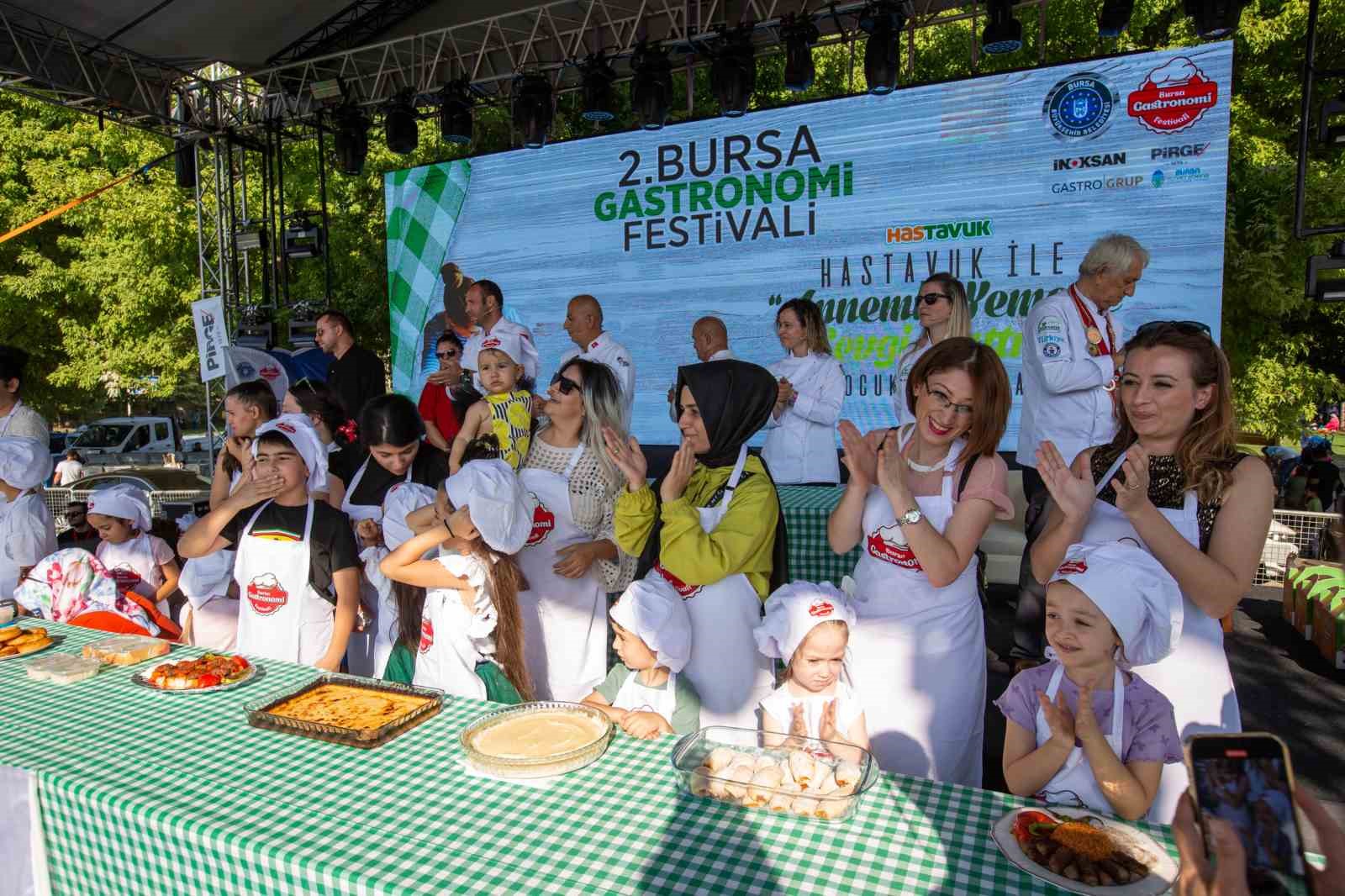 Gastronomi festivaline 3 günde 500 bin ziyaretçi