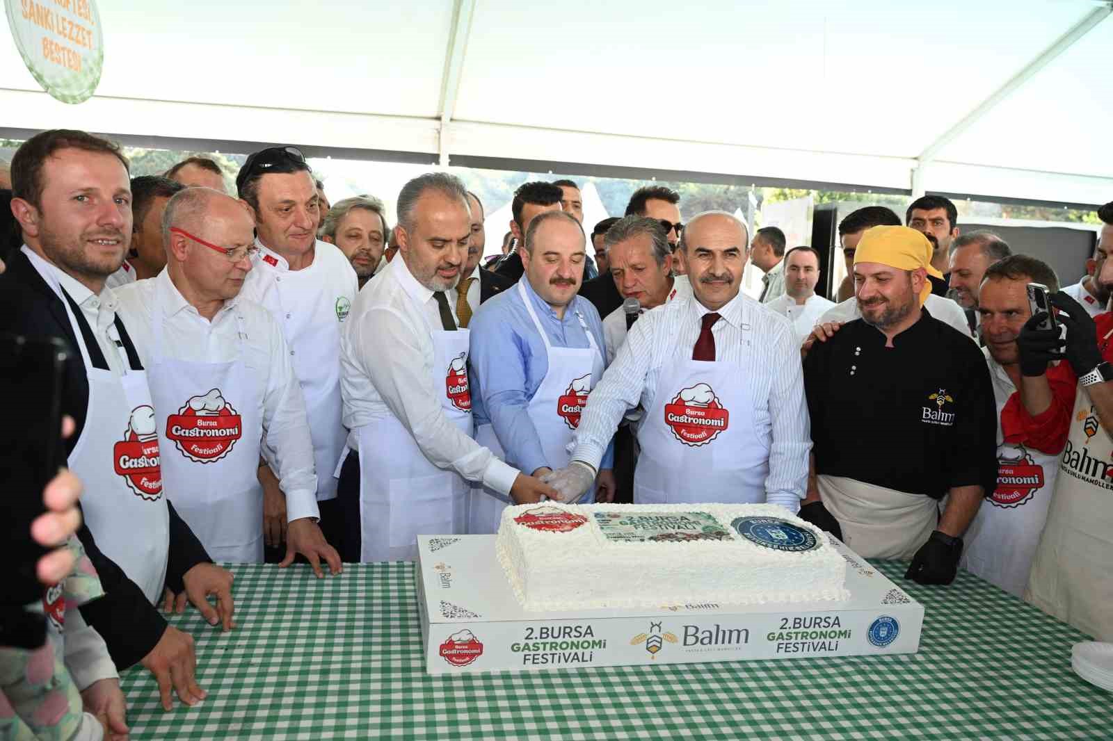 Gastronomi festivaline 3 günde 500 bin ziyaretçi