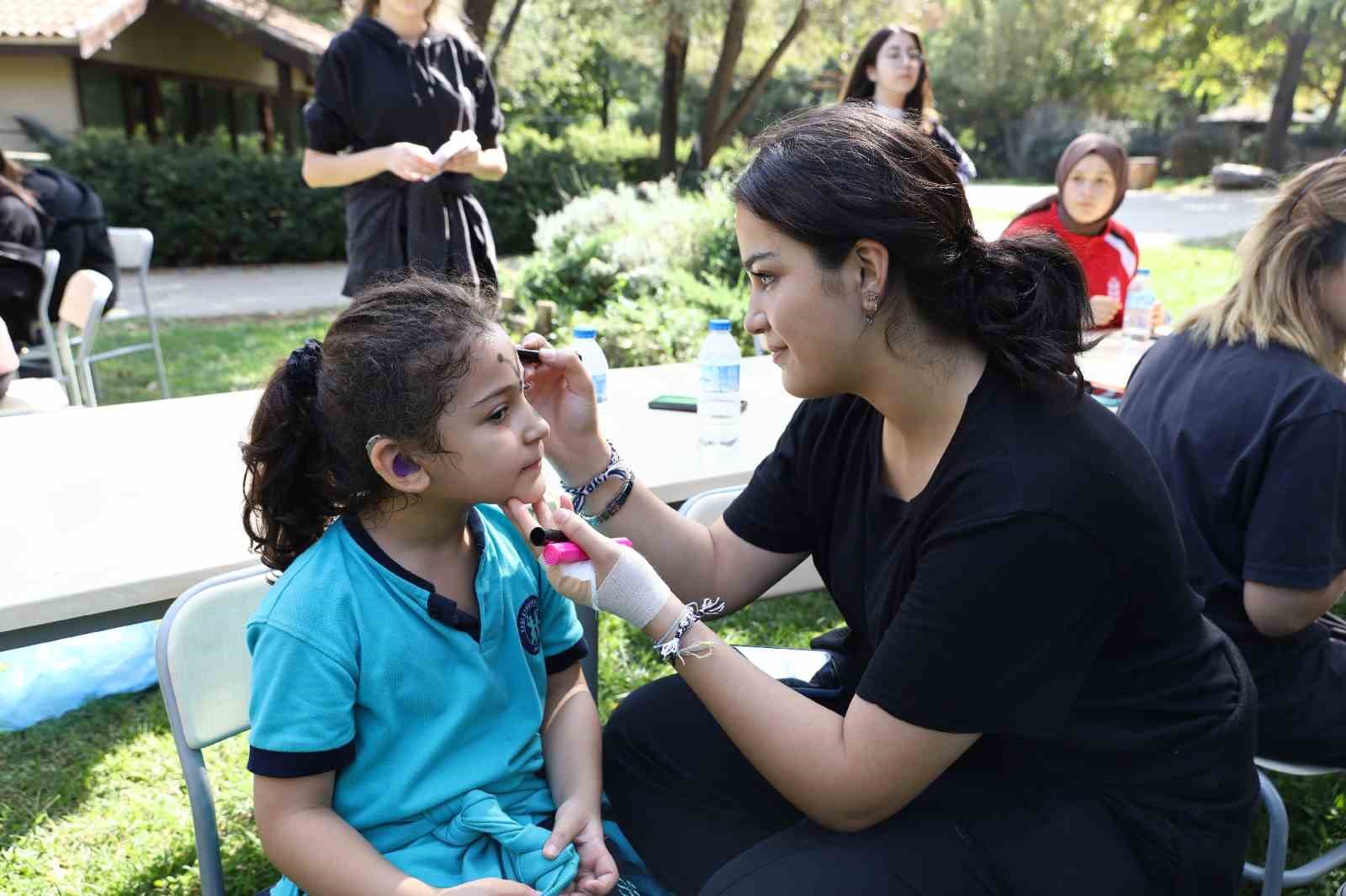 Çocuklara hayvan sevgisi aşılandı