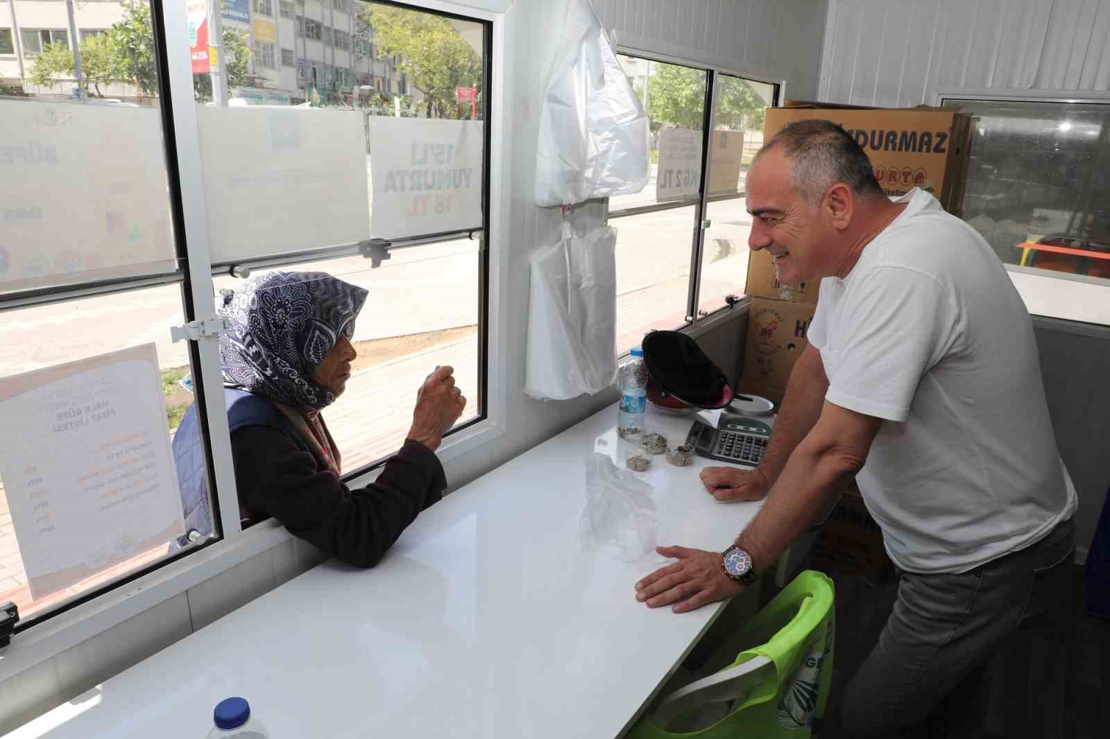 Gemlik’teki o büfeler 8 milyon adet ürünü vatandaşlara ucuz ve kaliteli bir şekilde ulaştırdı