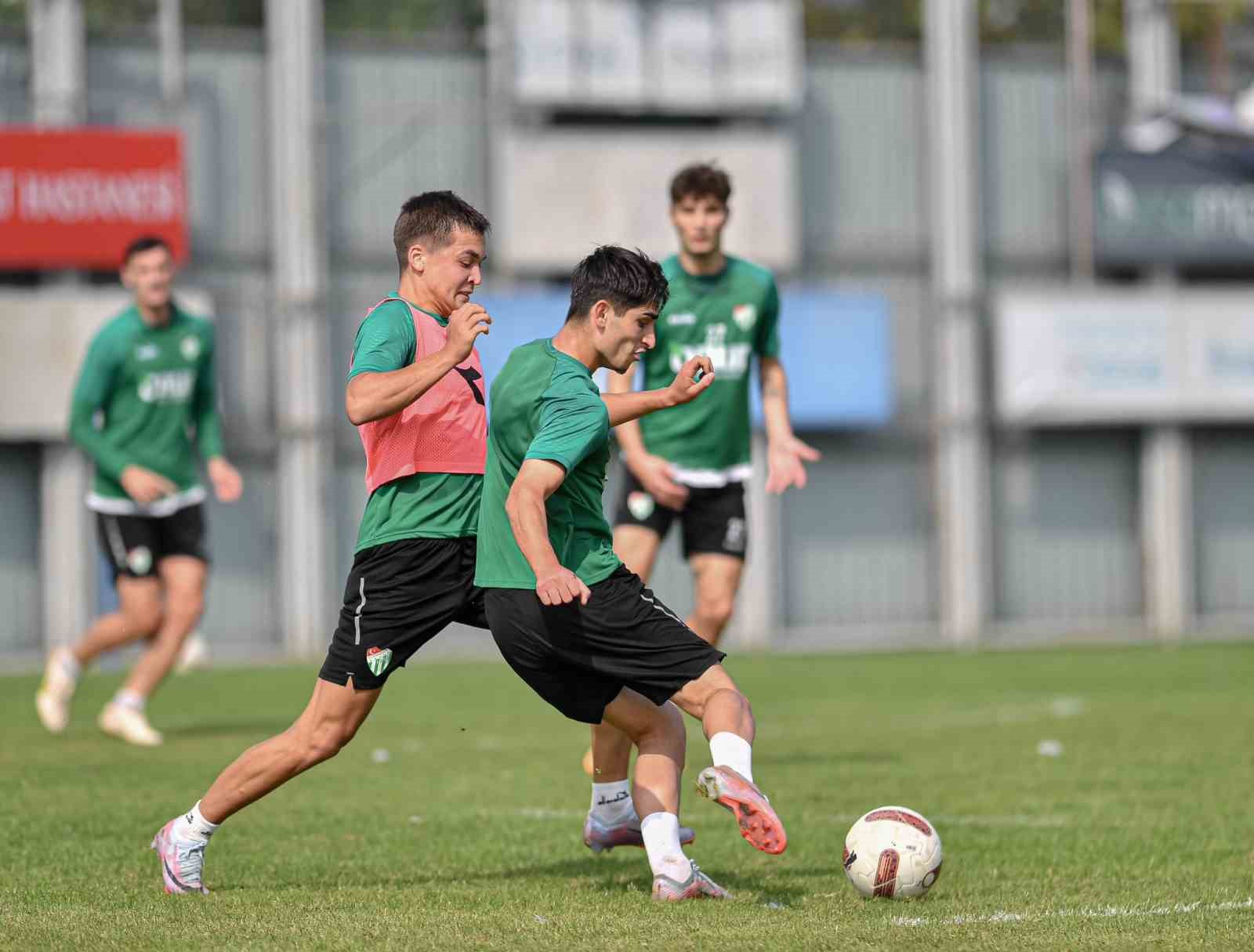 Bursaspor’da Gölcükspor maçı hazırlıkları başladı