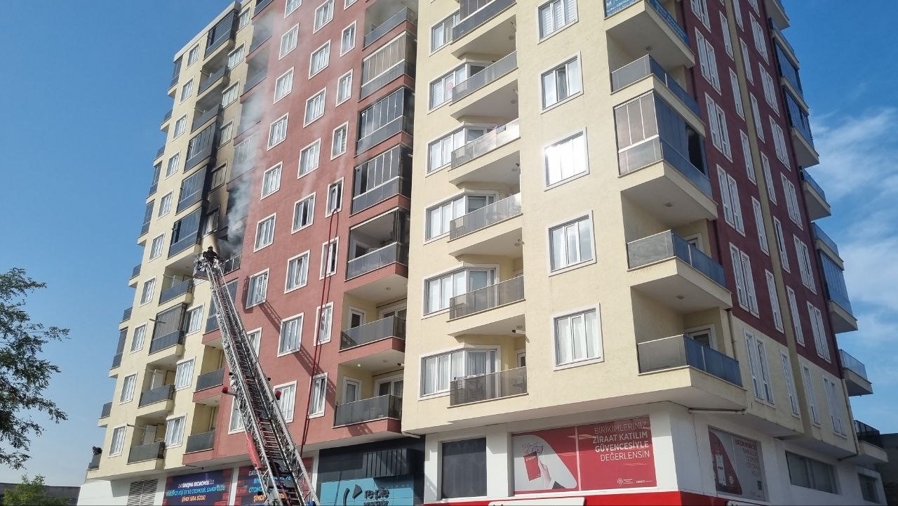 Bursa’da 11 katlı apartmanda can pazarı