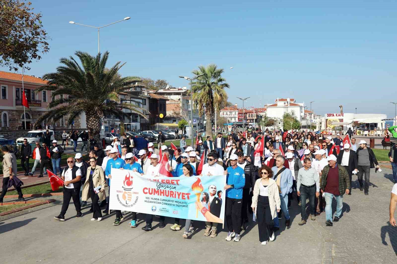 Başkan Türkyılmaz, 100. yılda Cumhuriyet için yürüyor