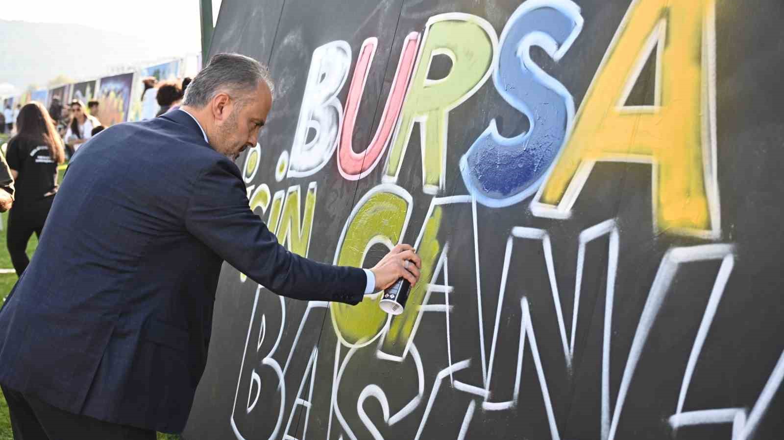 Grafiti şenliğinde renkler konuştu