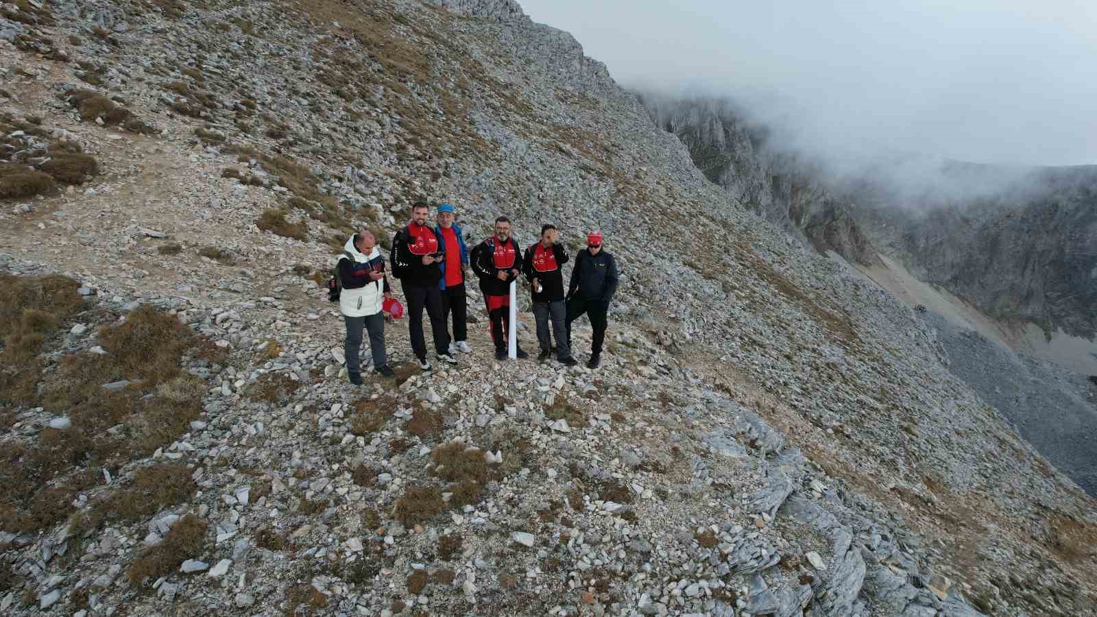 Cumhuriyet’in 100. yılında Uludağ’ın zirvesine tırmandılar