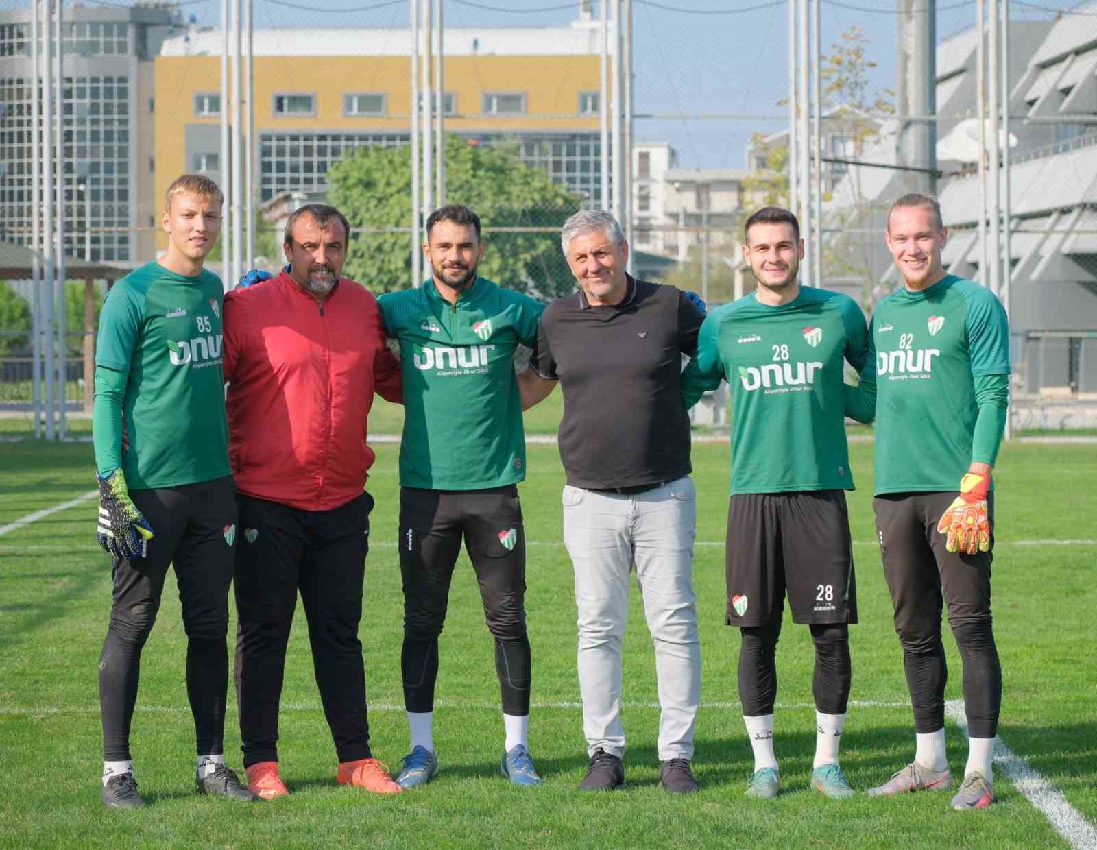 Bursaspor’da tempo arttı