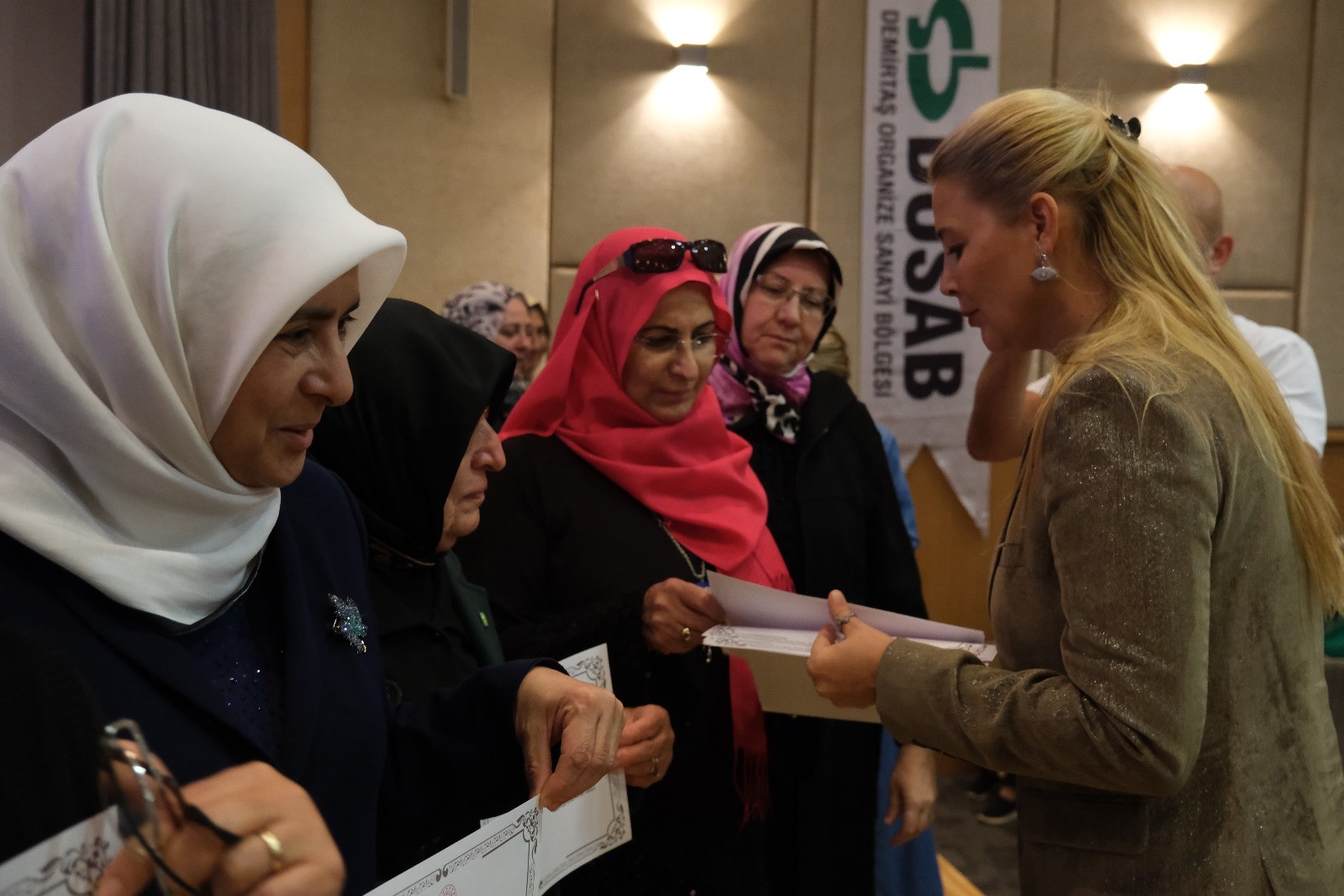 DOSABSİAD’dan Bursalı kadın girişimcilere destek