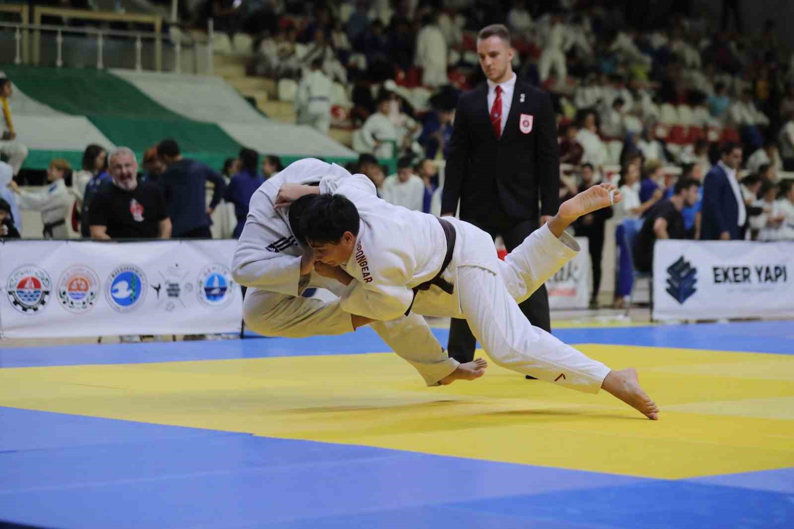 Judo’nun kalbi Gemlik’te attı