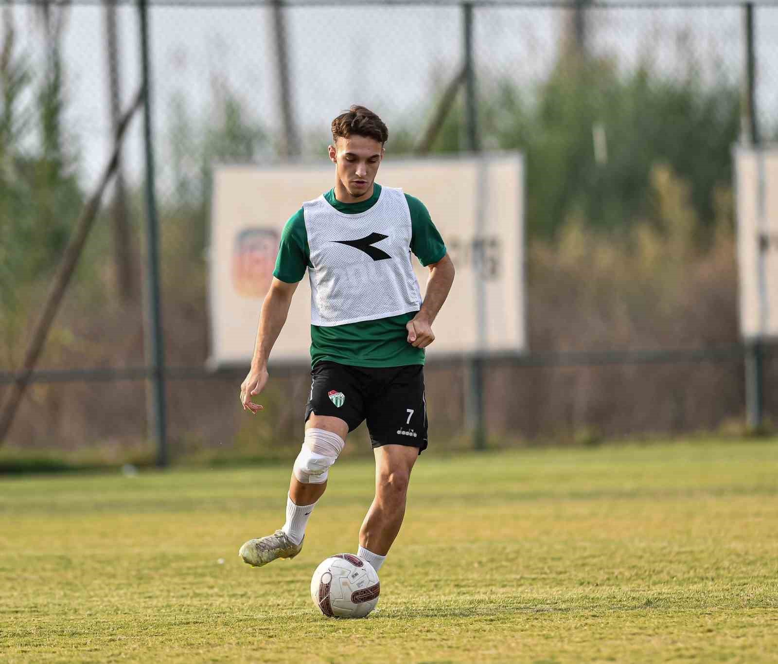 Bursaspor çalışmalarını Antalya’da sürdürüyor