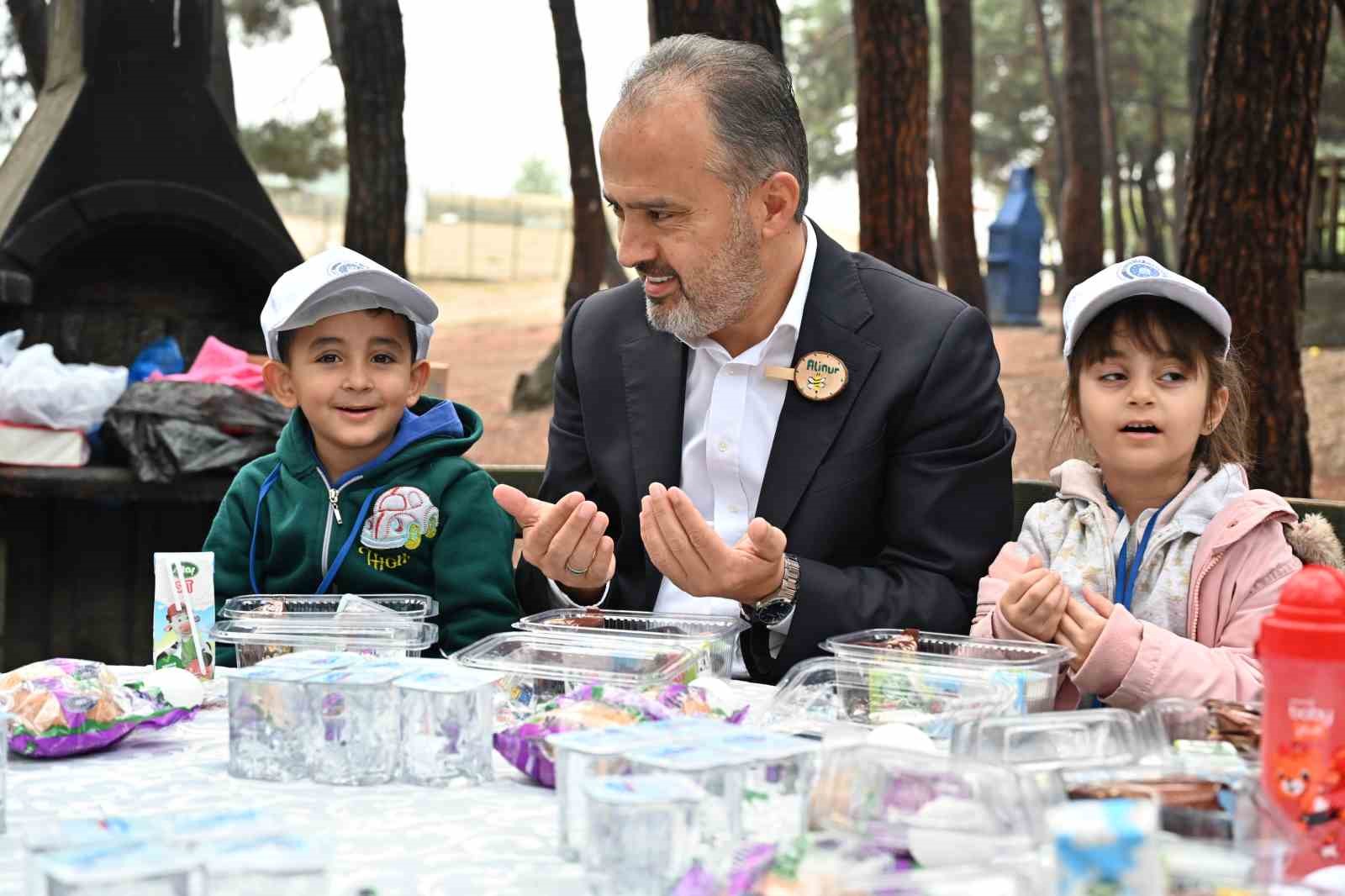 Ana Kucağı’nda ‘doğada bir gün’