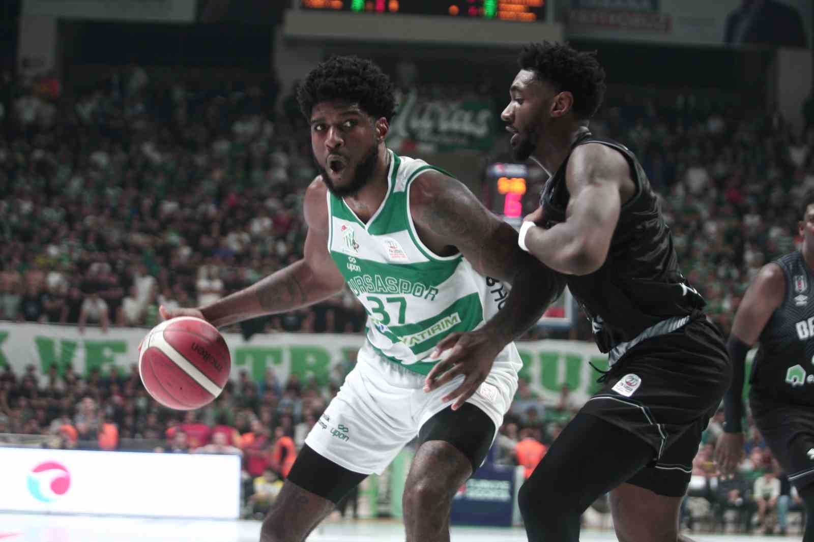 Türkiye Sigorta Basketbol Süper Ligi: Bursaspor: 82 - Beşiktaş: 76