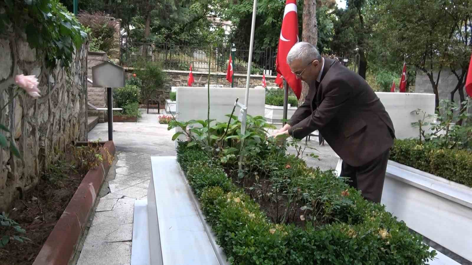 (Özel) Dağlıca saldırısında oğlu şehit olmuştu...Müjdeli haberi vermek için sabaha kadar uyumadı