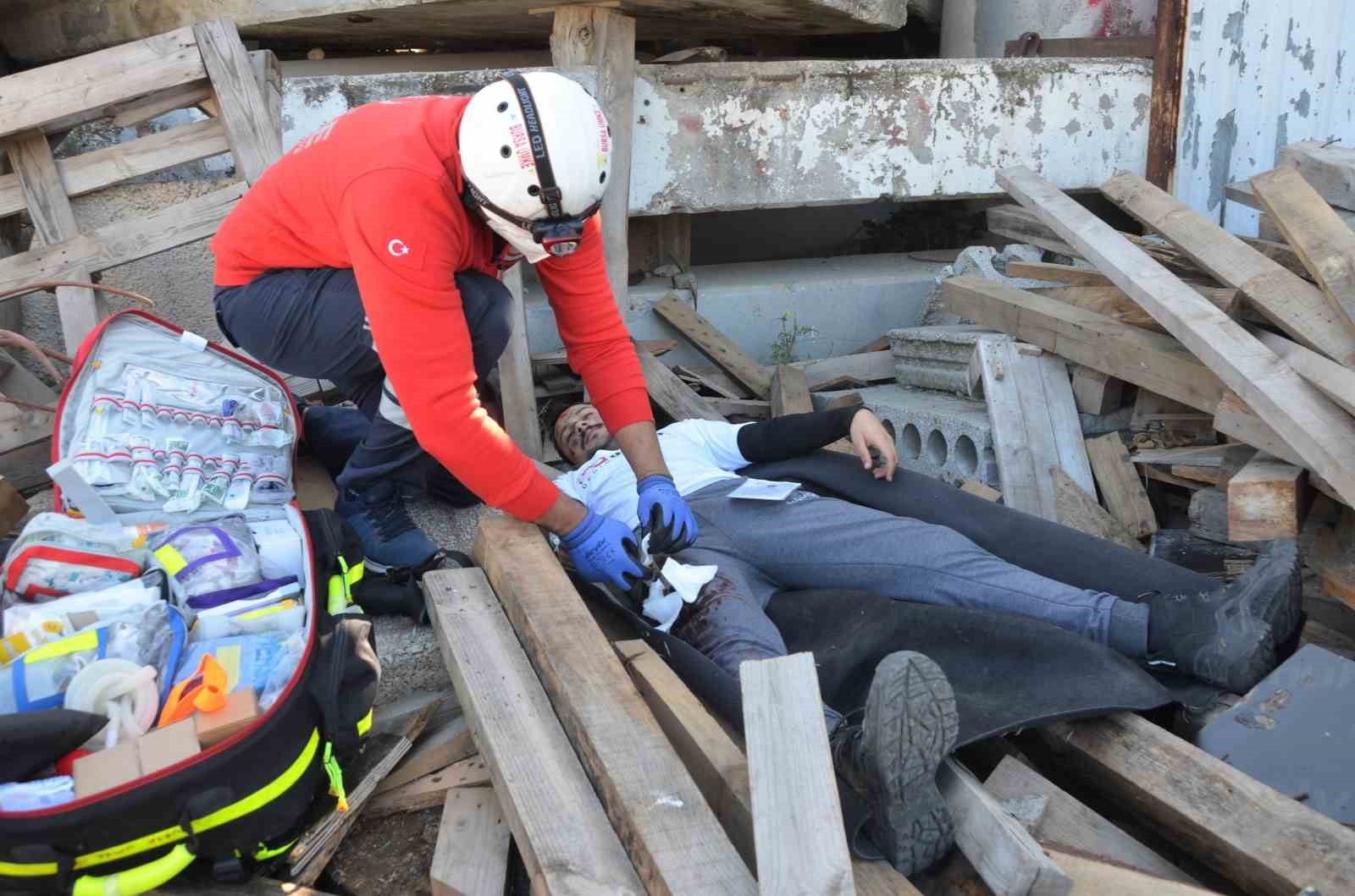 Bursa UMKE’den geniş çaplı tatbikat