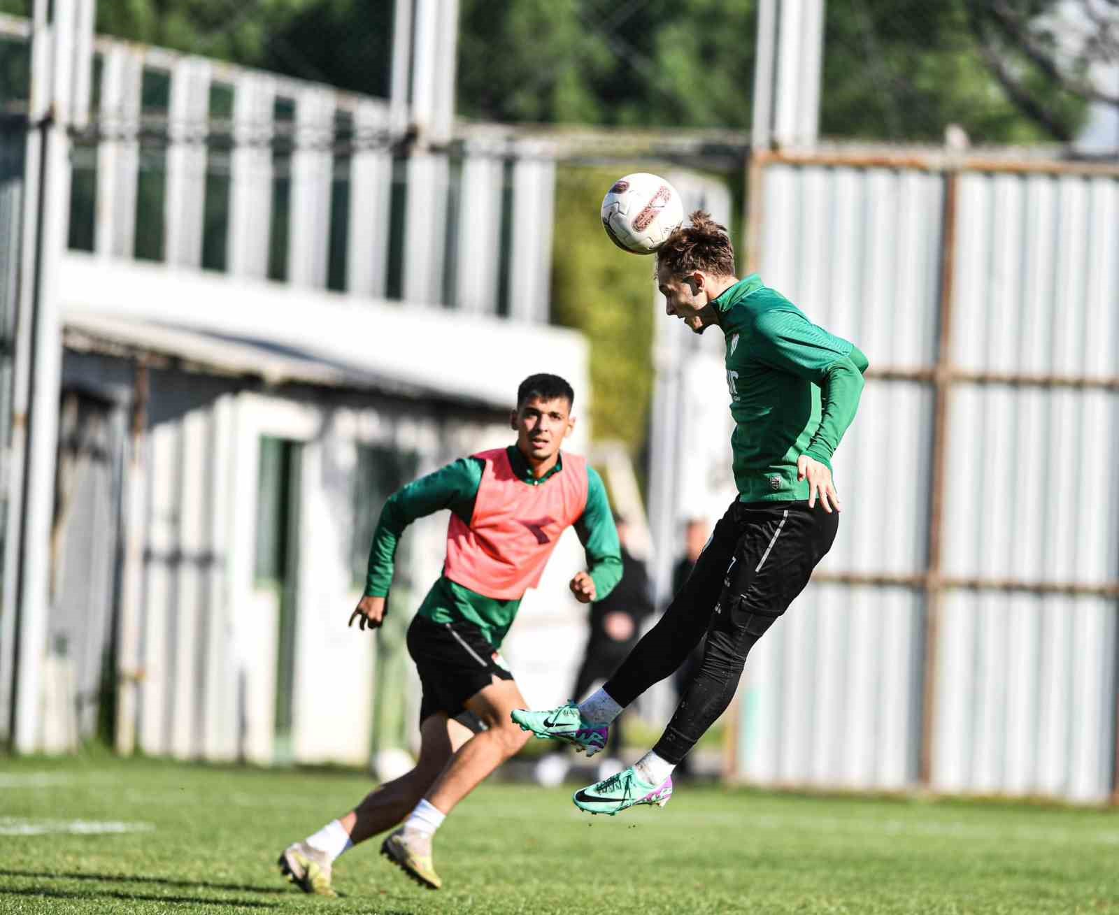 Bursaspor’da Zonguldak Kömürspor maçı hazırlıkları sürüyor