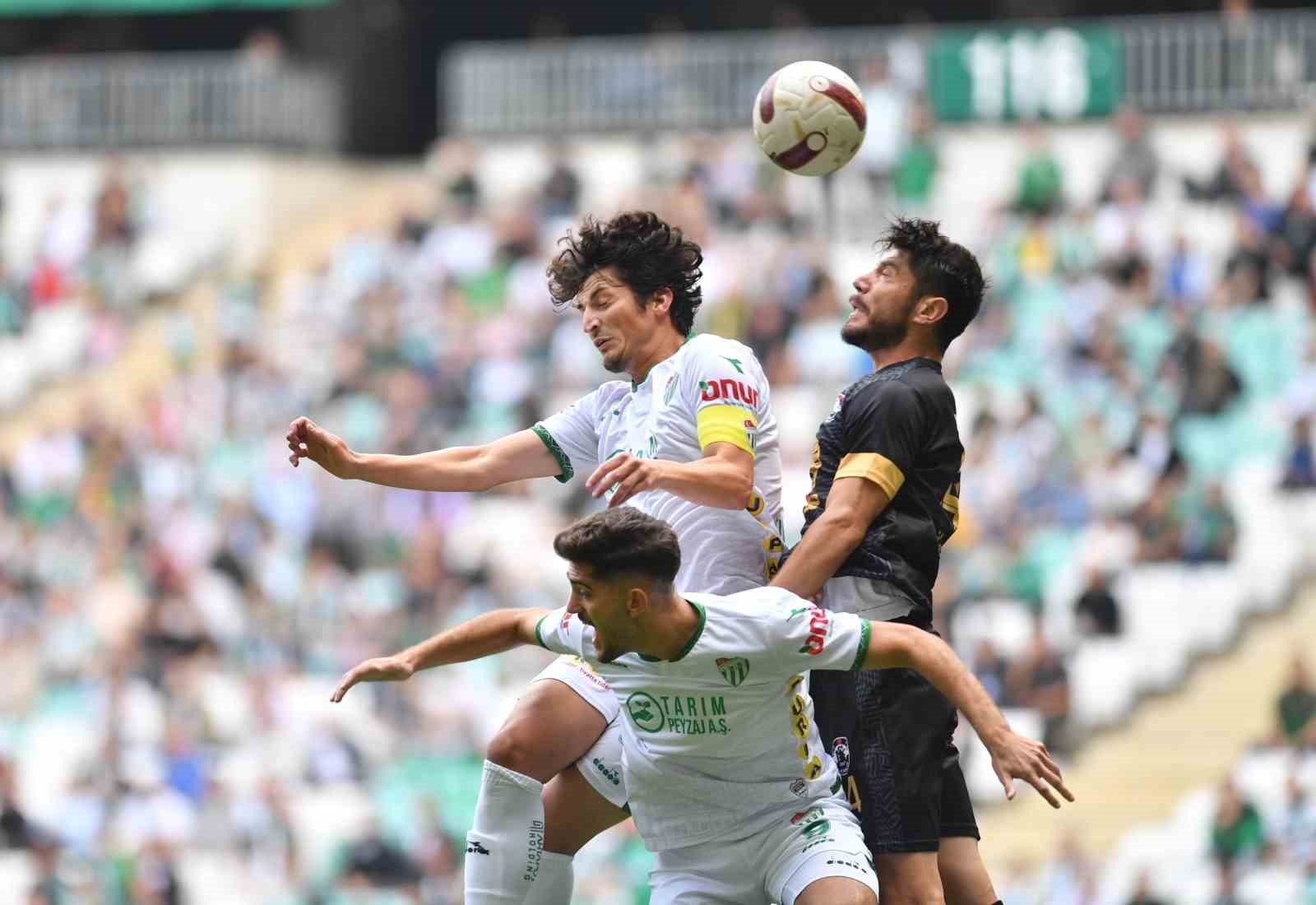 TFF 2. Lig: Bursaspor: 1 - Kırşehir FSK: 3