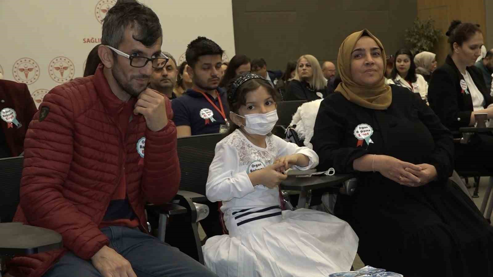 Zehirli mantar 6 yaşındaki Nisanur’un sonu oluyordu...Karaciğer nakliyle hayata tutundu